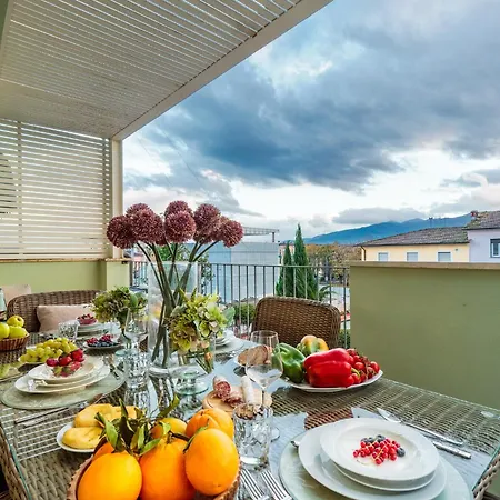 Serenity Vista Penthouse With Terrace In The Apartment