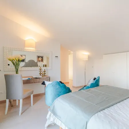 Serenity Vista Penthouse With Terrace In The *