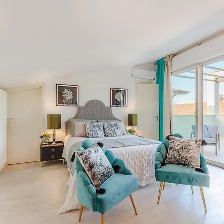 Serenity Vista Penthouse With Terrace In The Apartment *
